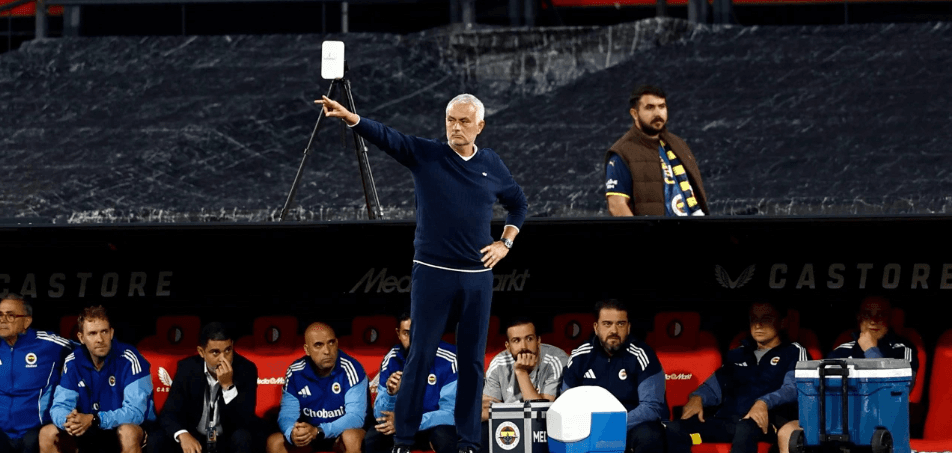 UEFA Champions League : Fenerbahçe VS Feyenoord Prediction & Betting Tips