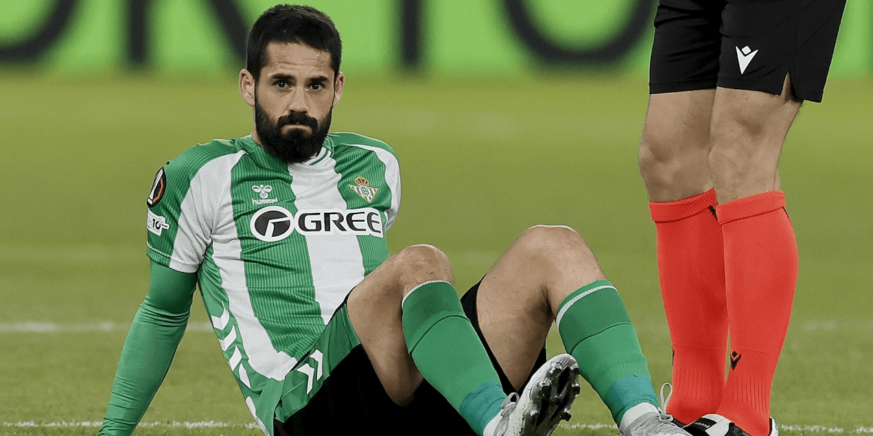 Isco Required 7 Stitches After Being Kicked by Teammate Amrabat – Fortunately No Bone Damage