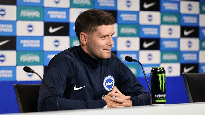 Time-Wasting Outrage! Brighton Boss Slams Arsenal – Have You Ever Seen A Keeper Go Down 3 Times In One Game?!