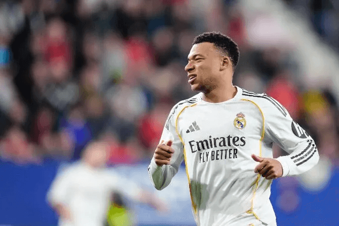 Real Madrid Injury Crisis! Mbappé’s Injury Claims No Longer Fully Trusted – Major Medical Disagreement!